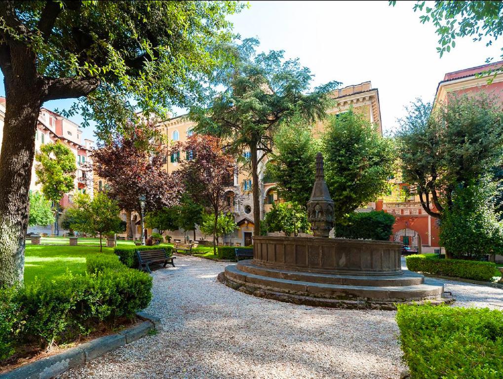 Moonlight Suite Roma Exterior foto